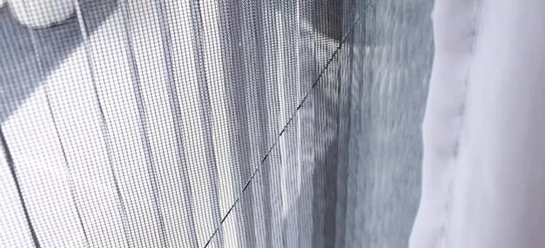 Fixing Screen Window Mesh in Hockaday, British Columbia