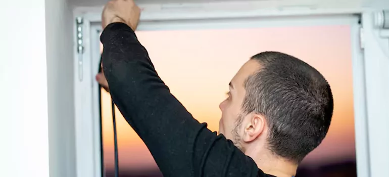 Bulb Weatherstripping For Windows in Cedar Drive, BC